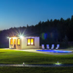 domek do wynajęcia na kaszubach w nocy